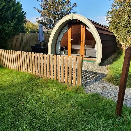 Priory Glamping Pods And Guest Campingplatz *