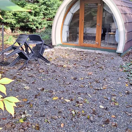Priory Glamping Pods And Guest Campingplatz *