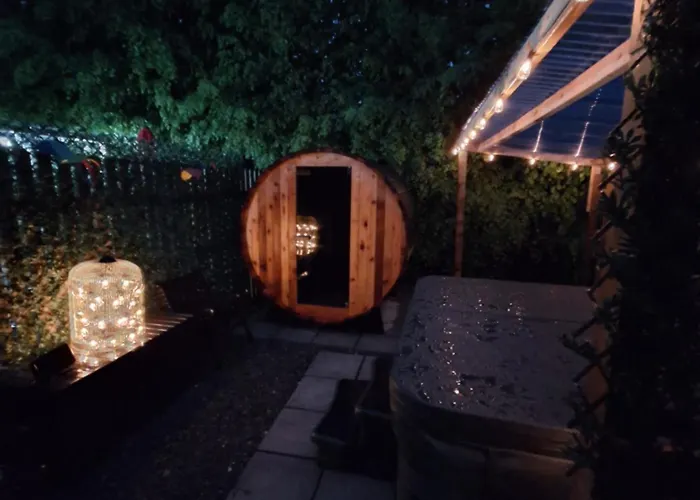 Kemp Priory Glamping Pods And Guest Killarney